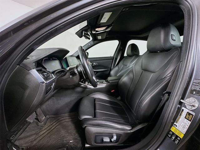 Photo of 2022 Mineral Grey Metallic BMW 330