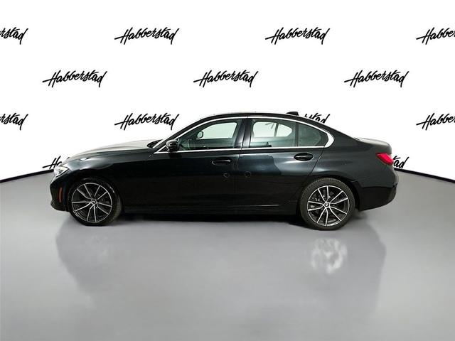 Photo of 2019 Black Sapphire Metallic BMW 330
