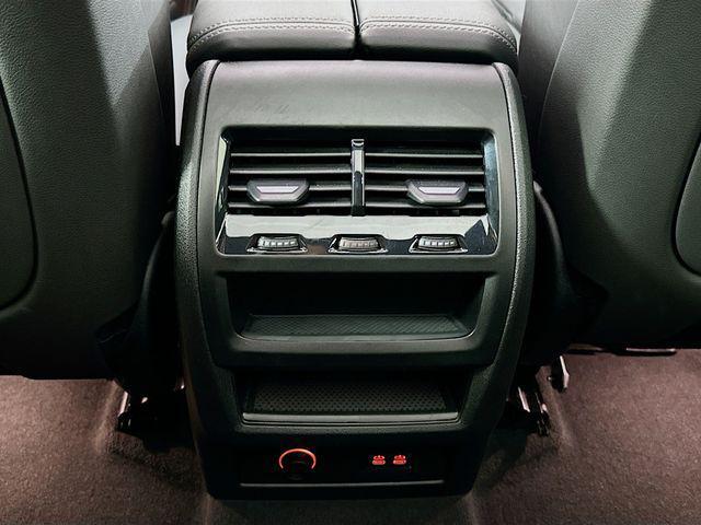 Photo of 2024 Mineral White Metallic BMW X5