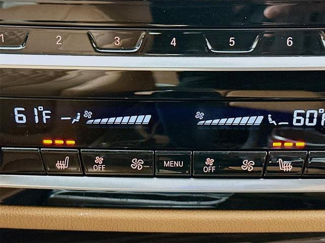 Photo of 2023 Alpine White BMW 530