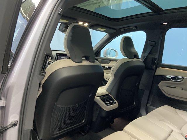 Photo of 2026 Silver Volvo XC90