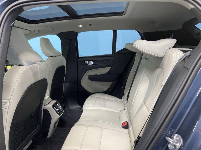 Photo of 2026 Denim Blue Volvo XC40