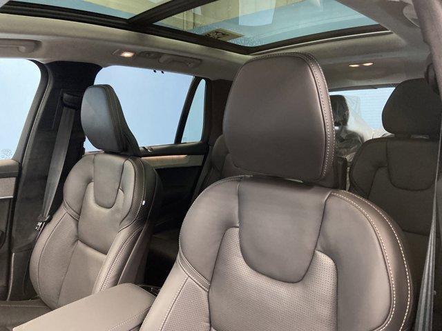 Photo of 2025 Denim Blue Volvo XC90