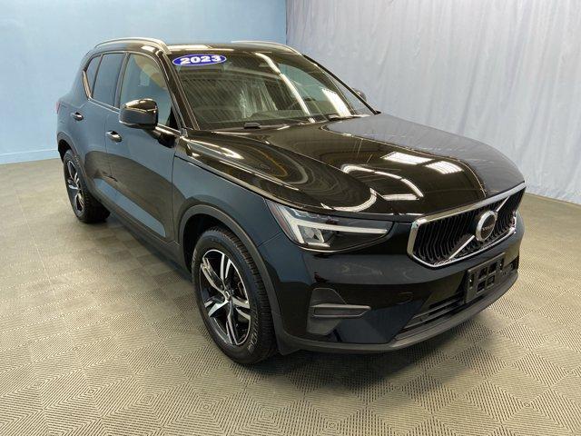 2023 Volvo XC40