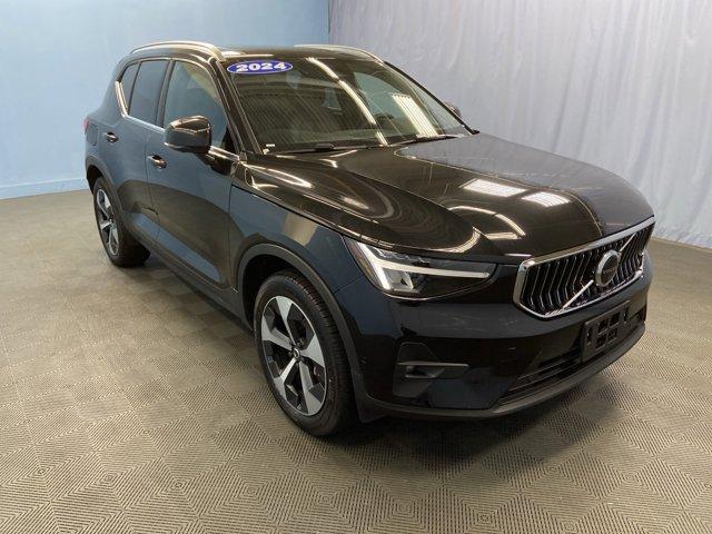 2024 Volvo XC40