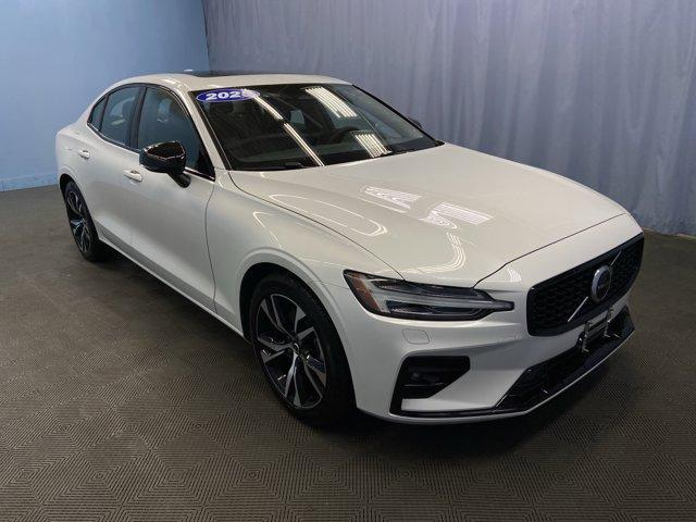 2025 Volvo S60