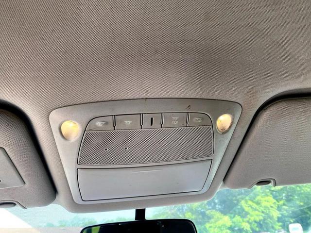 Photo of 2018 Brilliant Silver Nissan Rogue