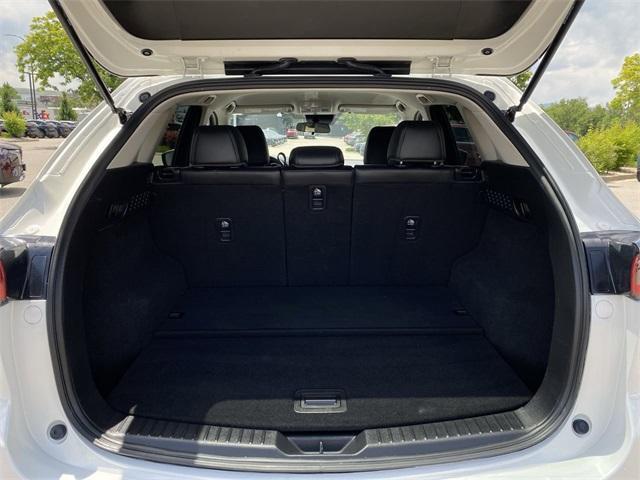 Photo of 2023 Rhodium White Metallic Mazda CX-5