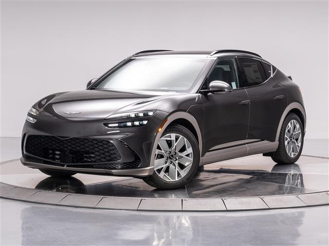 Photo of 2025 Makalu Gray Genesis GV60