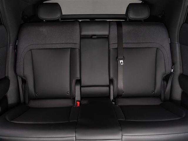 Photo of 2025 Vik Black Genesis GV60