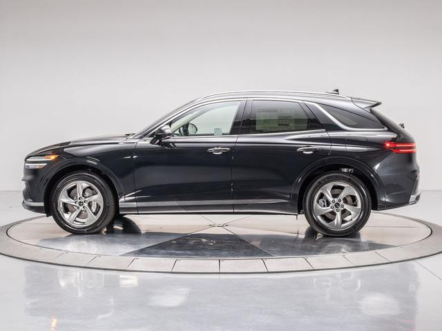 Photo of 2026 Vik Black Genesis GV70
