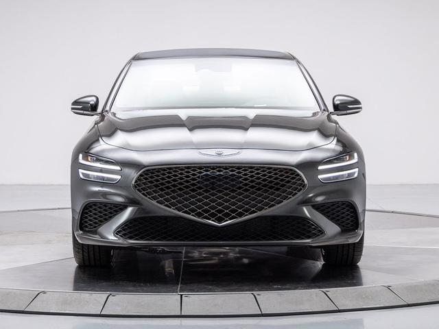 Photo of 2026 Makalu Gray Genesis G70