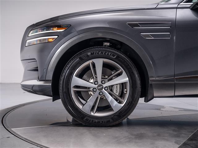 Photo of 2023 Himalayan Gray Genesis GV80