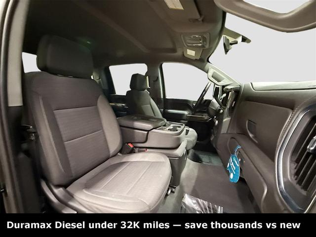 Photo of 2022 Black Chevrolet Silverado 2500
