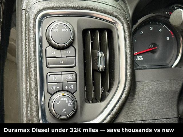 Photo of 2022 Black Chevrolet Silverado 2500