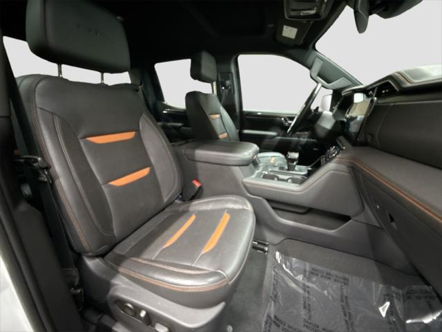 Photo of 2023 Summit White GMC Sierra 1500