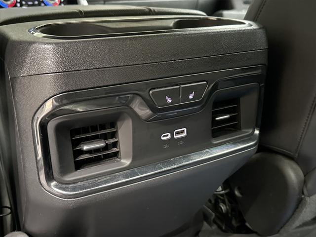 Photo of 2023 Summit White GMC Sierra 1500