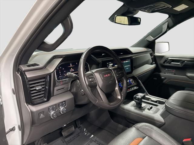 Photo of 2023 Summit White GMC Sierra 1500