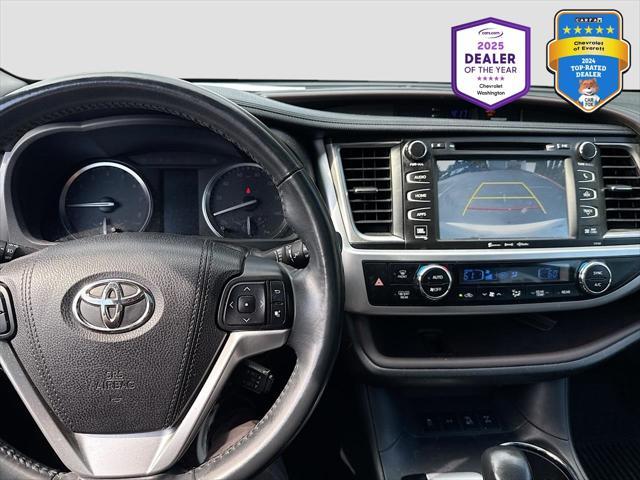 2016 Toyota Highlander