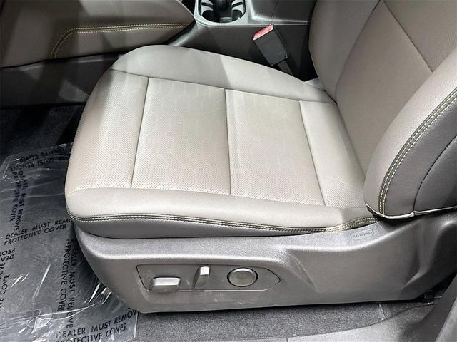 Photo of 2025 Black Chevrolet Colorado