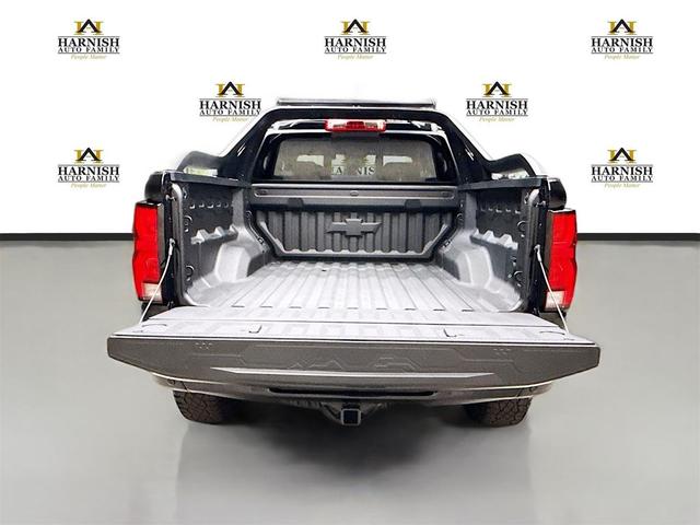 Photo of 2025 Black Chevrolet Colorado