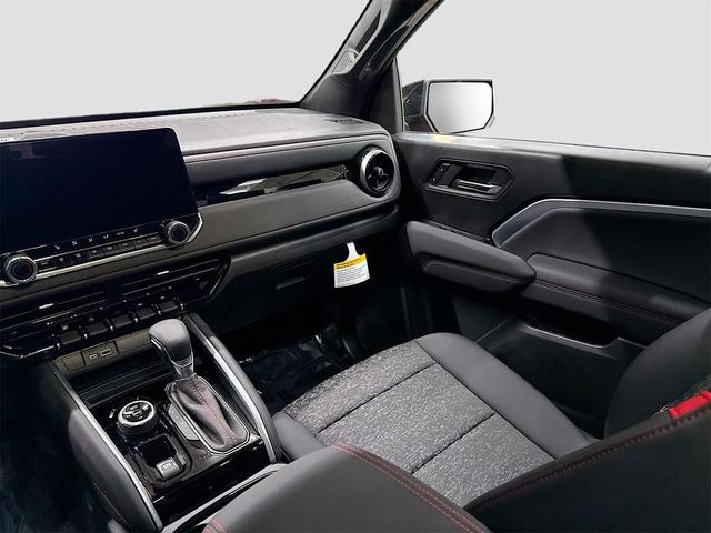Photo of 2025 Radiant Red Tintcoat Chevrolet Colorado