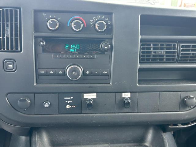 Photo of 2014 White Chevrolet Express 2500