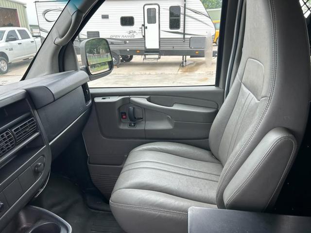 Photo of 2014 White Chevrolet Express 2500