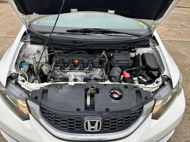 Photo of 2013 White Honda Civic