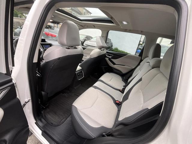 Photo of 2023 Crystal White Pearl Subaru Forester