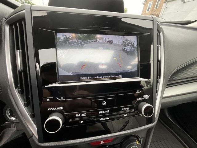 Photo of 2023 Crystal White Pearl Subaru Forester