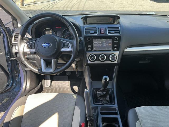 Photo of 2016 Quartz Blue Pearl Subaru Crosstrek
