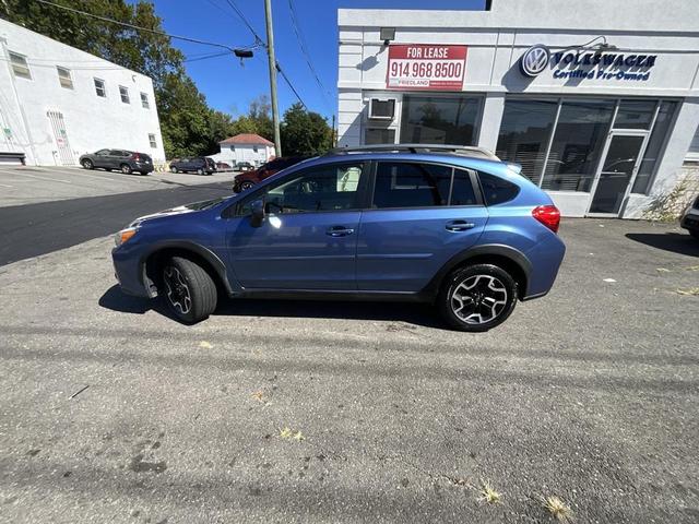 Photo of 2016 Quartz Blue Pearl Subaru Crosstrek