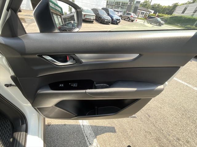 Photo of 2022 Snowflake White Pearl Mica Mazda CX-5