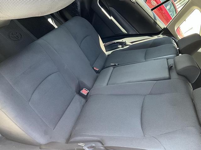 Photo of 2022 White Toyota RAV4