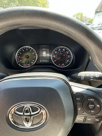 Photo of 2022 White Toyota RAV4