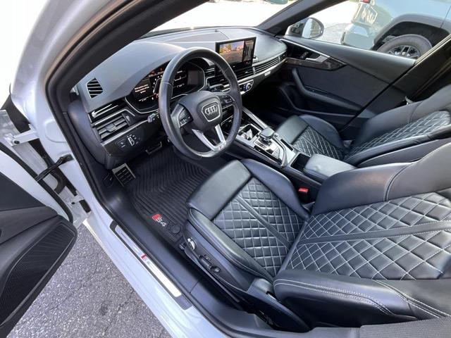 Photo of 2022 Glacier White Audi S4