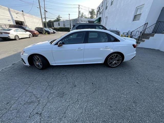 Photo of 2022 Glacier White Audi S4