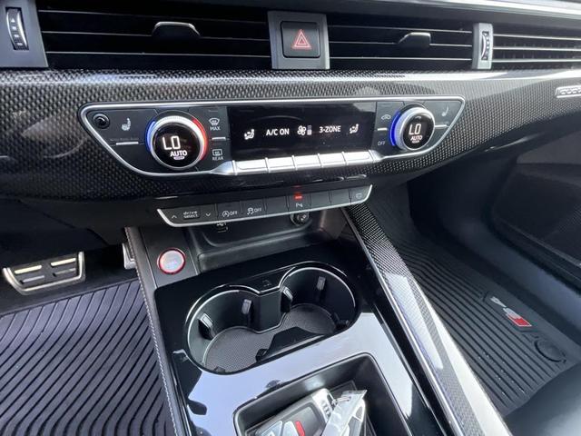 Photo of 2022 Glacier White Audi S4