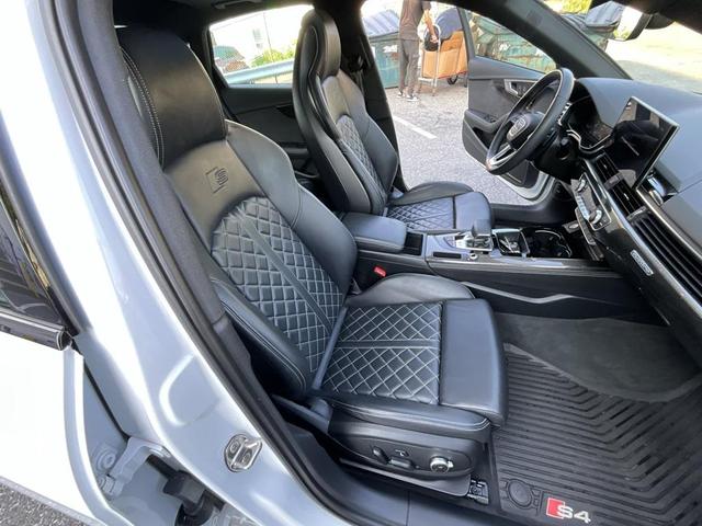 Photo of 2022 Glacier White Audi S4