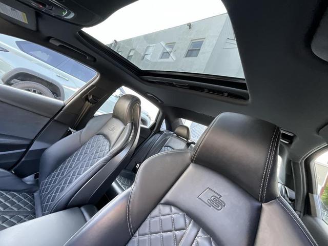 Photo of 2022 Glacier White Audi S4