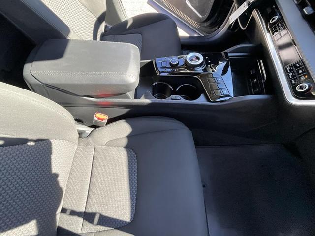 Photo of 2023 Gravity Gray Kia Sportage Hybrid