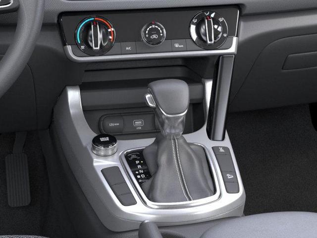 Photo of 2026 Snow White Pearl Kia Seltos