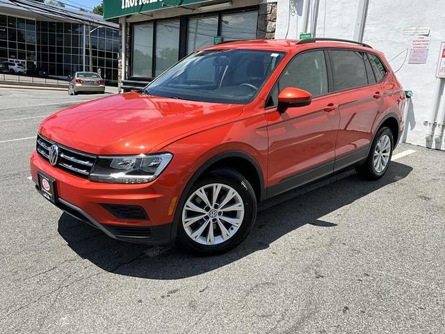 Photo of 2018 Habanero Orange Metallic Volkswagen Tiguan