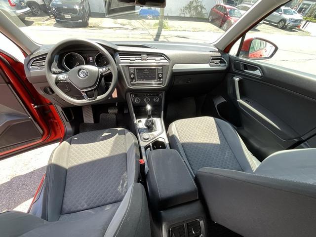 Photo of 2018 Habanero Orange Metallic Volkswagen Tiguan