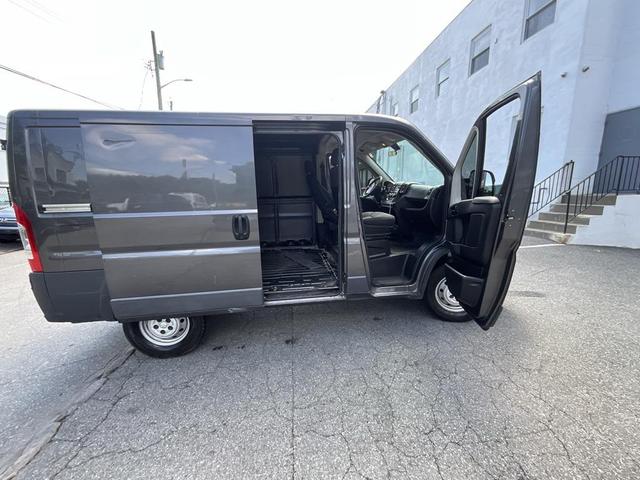 Photo of 2015 Granite Crystal Metallic Clearcoat RAM ProMaster 1500