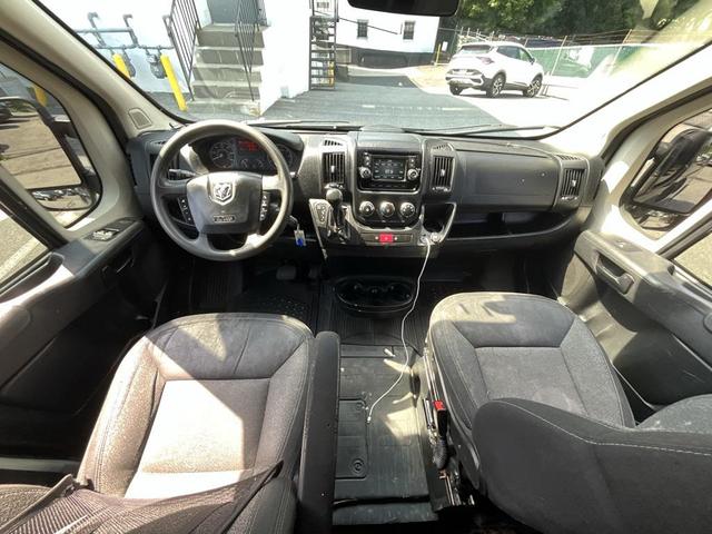 Photo of 2015 Granite Crystal Metallic Clearcoat RAM ProMaster 1500