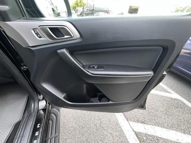 Photo of 2019 Shadow Black Ford Ranger