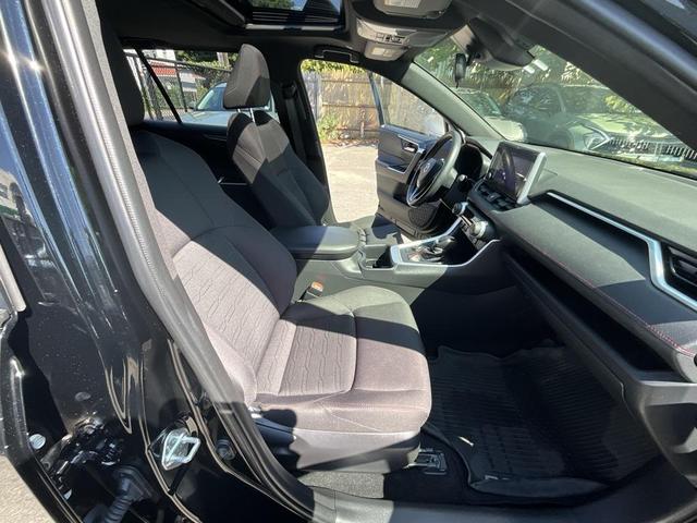 Photo of 2023 Midnight Black Metallic Toyota RAV4 Prime
