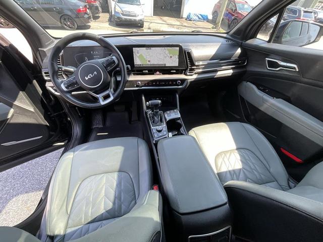 Photo of 2023 Ebony Black Kia Sportage
